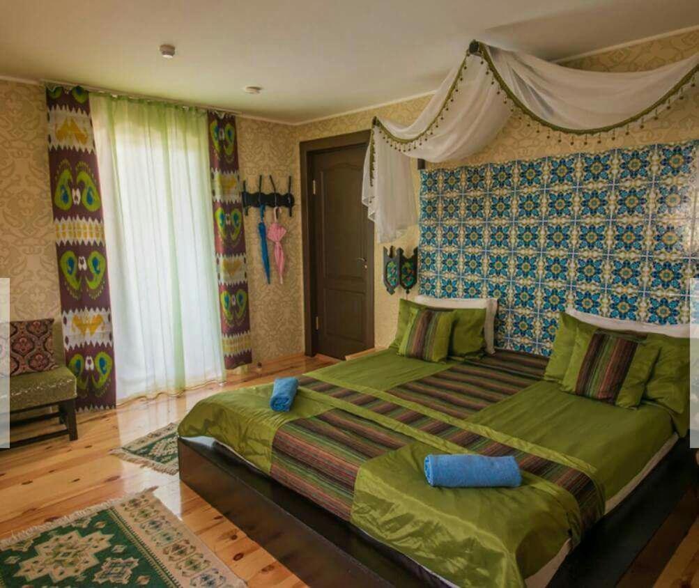 Nebesa Guest House Chimgan Exterior foto